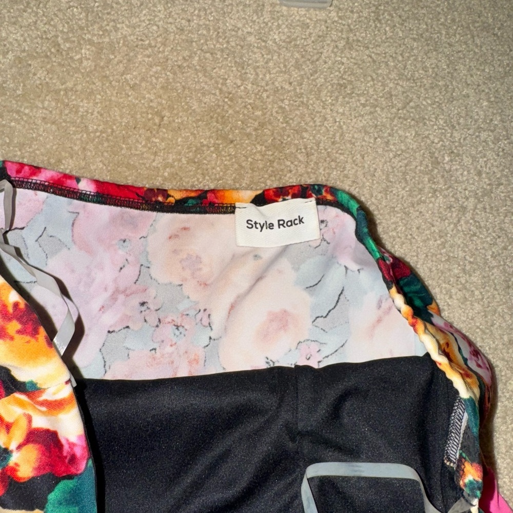 Style Rack Floral Top with Bright Pink Skirt Mini Dress - Picture 3 of 4